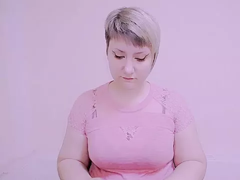 Djullia on StripChat