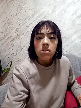 Dulce_Bella_ on StripChat