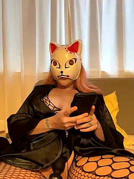 Elinatiranda on StripChat