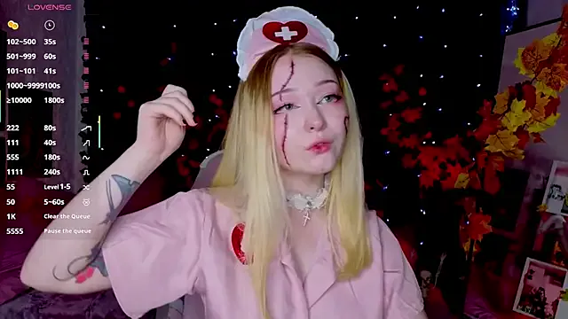 ElswythCovil on StripChat