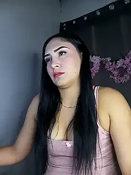 Emy_cutee on StripChat