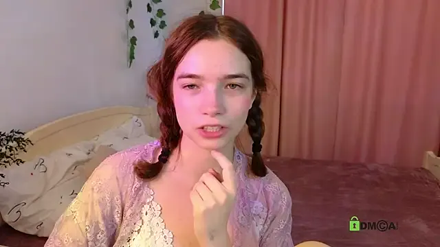 Evi_Brook on StripChat