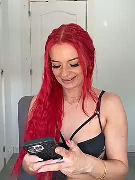 FariBanxOfficial from StripChat is Freechat