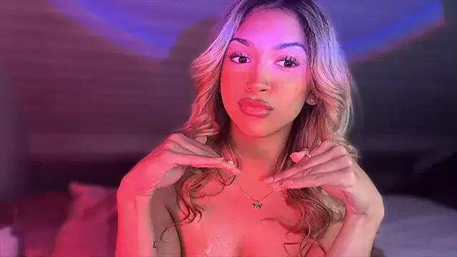 foxyamber6 from StripChat is Freechat