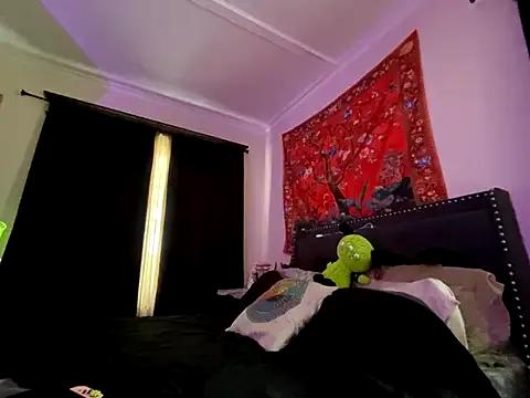 GoddessJemma on StripChat 