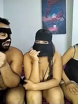 gogo_medo from StripChat