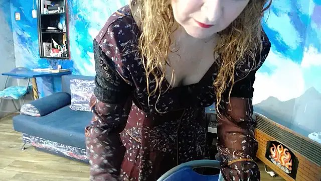 Helen1974 on StripChat 