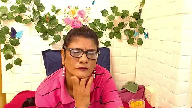 IndianAllure on StripChat 