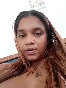 Indianqueen03 on StripChat 