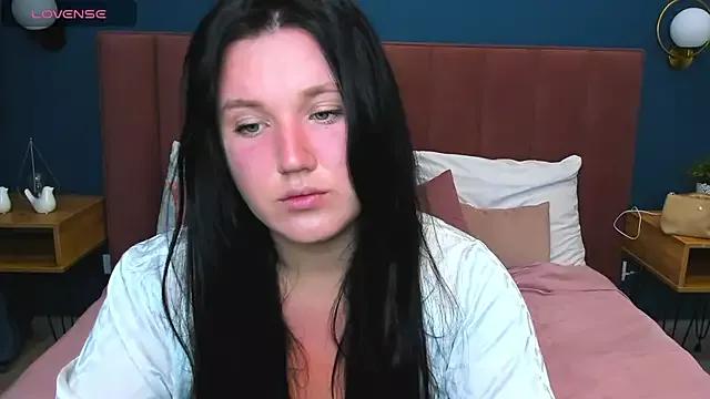 Kassandra__grey on StripChat 