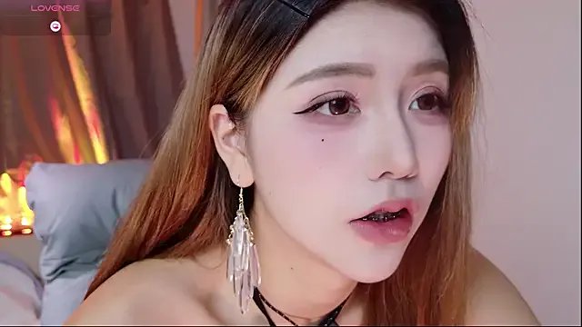 Kiki--2025 on StripChat 