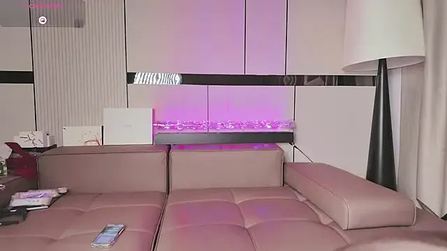 Kiki--2025 on StripChat 