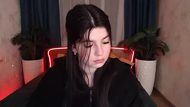 KisaModel on StripChat