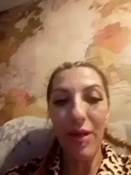 LannaQuinn — happy pussy-happy woman