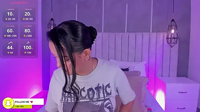 lea_gray on StripChat