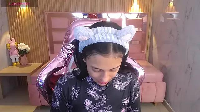 lilith_petit_sub on StripChat 