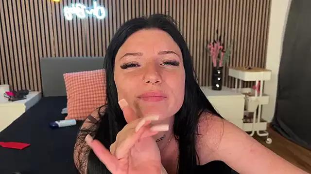 LizaRoxx from StripChat is Freechat