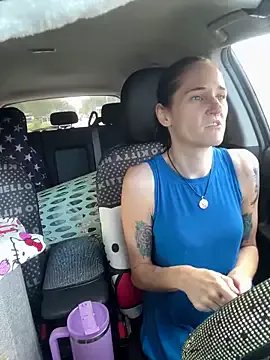 lolabunny9 on StripChat 