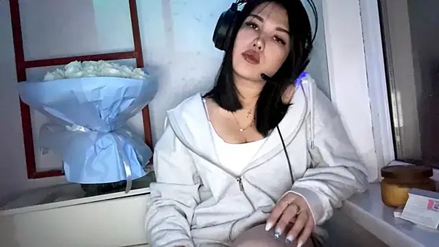 Lolamein on StripChat 