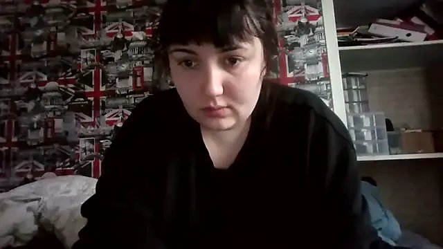 Lynylou on StripChat