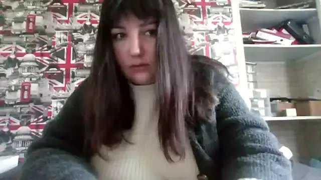 Lynylou on StripChat