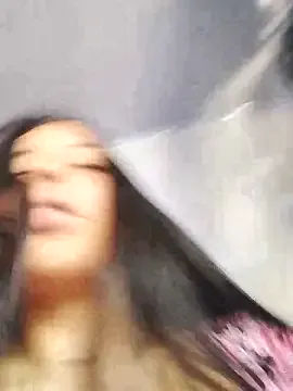 Madisson_Willsy — divertirme con mi amigo la tiene grande