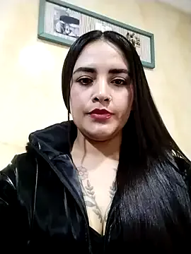 MAYE__13 on StripChat