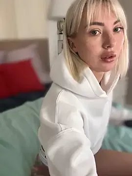 MiaMinx on StripChat 