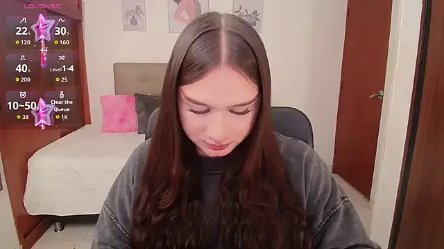 Miley_Baker on StripChat