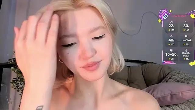 milli_sun_ on StripChat 