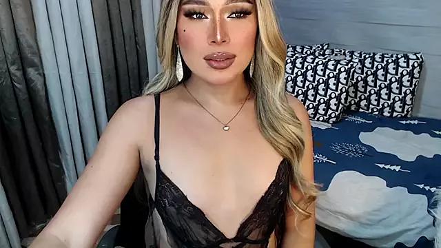 Missavacroft on StripChat 