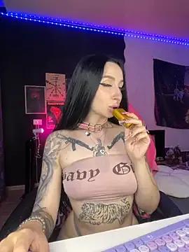 Molly__Moon on StripChat 
