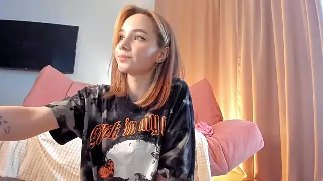 NessaDay on StripChat 