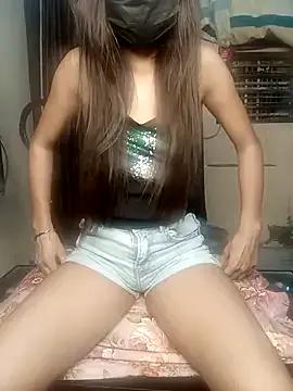 poojaji690 on StripChat 