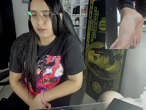 queen_findom1 on StripChat