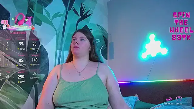 RubyValen on StripChat