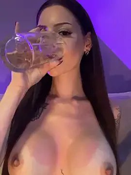 Sassy-Susie on StripChat 