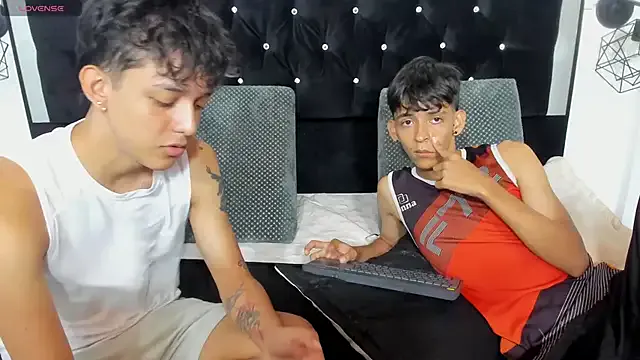 Sebas_cat on StripChat