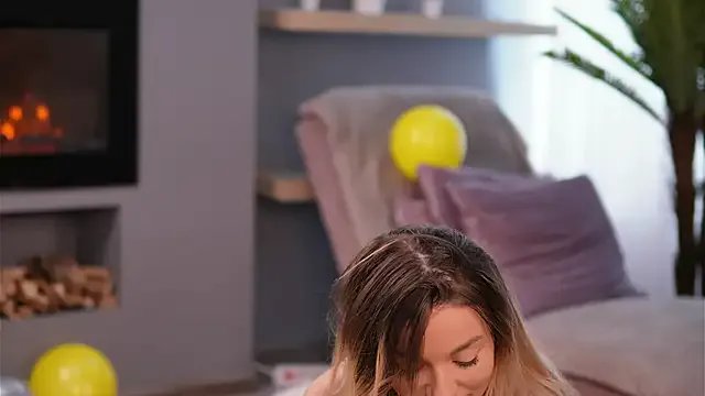 SkyEyesLuna — Oil My Body Up! 