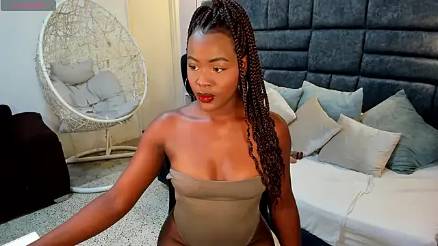 sofia_samuels on StripChat