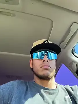 StrokingDaddy4 on StripChat