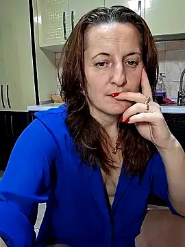 Sweet-milf- on StripChat 