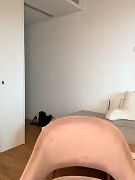 SweetAlegra_ on StripChat 