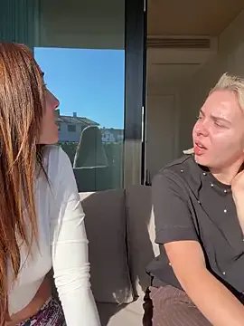 SweetAlegra_ on StripChat 