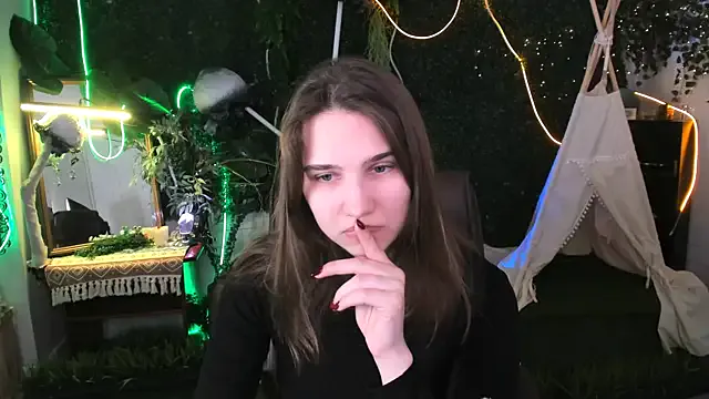 TessaMill on StripChat