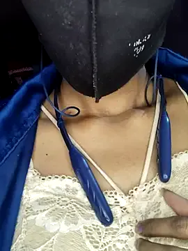 Thaper_Meera2 on StripChat