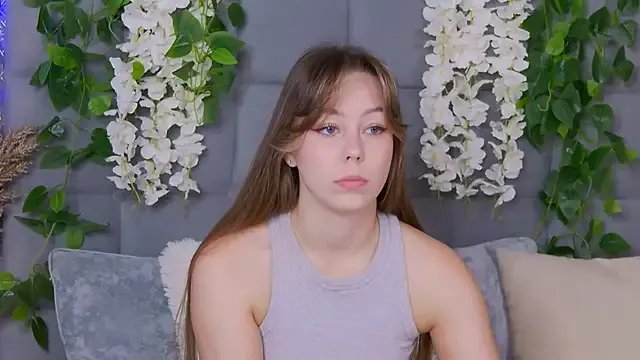 TheEmma on StripChat 