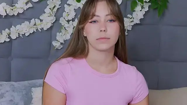 TheEmma on StripChat 