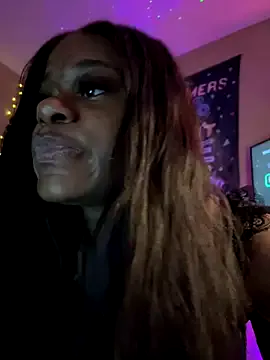 Tikalalin on StripChat