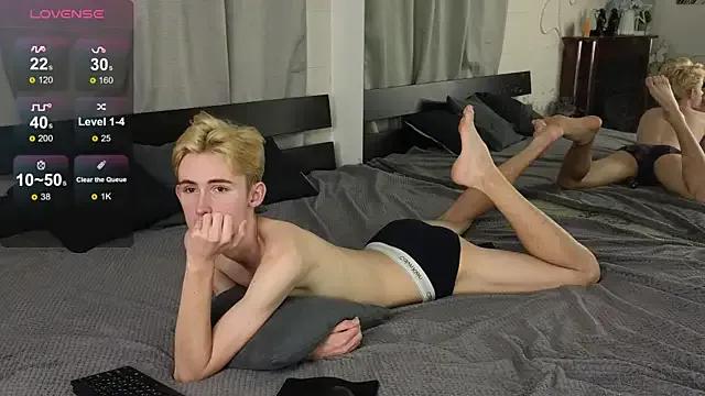 tommy_XXX on StripChat 